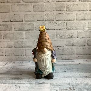 Resin Bee Hive Hat Gnome
